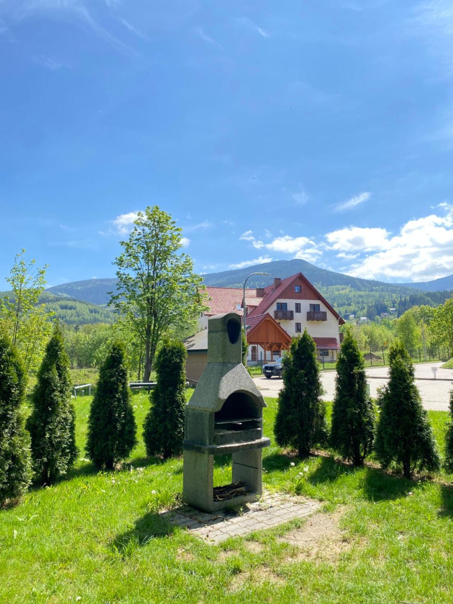 Wonder Home - Apartamenty W Malowniczej Okolicy, Z Balkonami I Widokiem Na Gory Karpacz Exterior foto